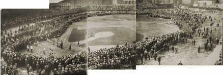 Play has stopped during a 1910 game against the Tigers (Source: Boston Public Library/LP)