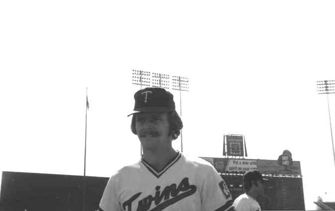Photo Day: Pitcher Bill Campbell of the 1974 Minnesota Twins (Source: LP, 1974)